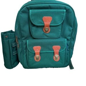 Brookstone Green Canvas Insulated Picnic Backpack with Leather Detail